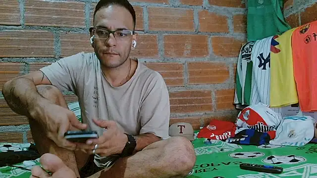 Alphamaster 92 online show from 02/21/26, 03:40