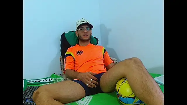 Alphamaster 92 online show from 06/12/26, 05:56
