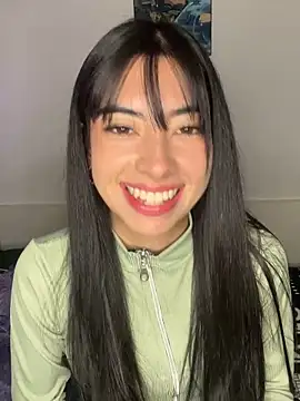 junorise23 online show from 02/28/26, 04:46