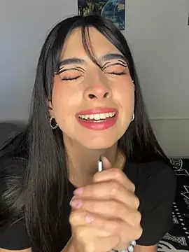 junorise23 online show from 03/08/26, 04:38