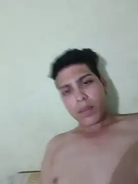 Snapshot of Maikol_0202 chatting on 07/24/26, 05:05 Maikol 0202 online show from 07/24/26, 05:05