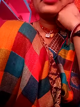 Snapshot of Manisha8l chatting on 12/22/25, 07:49 Manisha8l online show from 12/22/25, 07:49