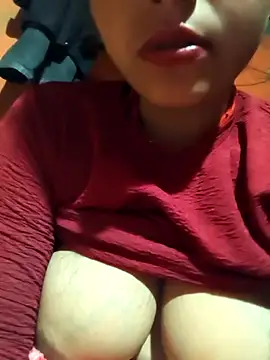 Snapshot of Madhu_cute chatting on 02/13/26, 10:17 Madhu cute online show from 02/13/26, 10:17