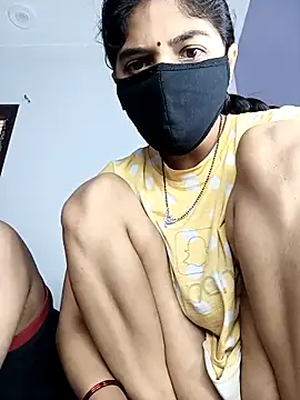 Curvy Kavya online show from 03/08/26, 06:39