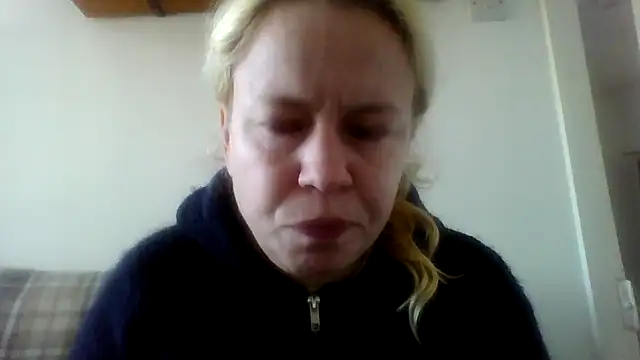 jennyblondeuk online show from 03/04/26, 02:12