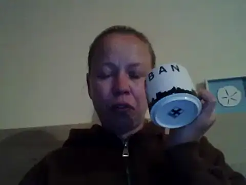 jennyblondeuk online show from 05/19/26, 07:53