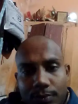 Snapshot of pornstar_tushar1 chatting on 12/22/25, 04:37 pornstar tushar1 online show from 12/22/25, 04:37