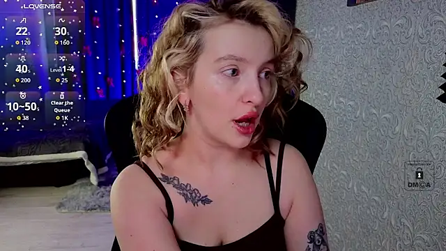 Snapshot of Eva_Vibe_ chatting on 02/22/26, 08:57 Eva Vibe online show from 02/22/26, 08:57