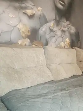 Tata and Joker online show from 04/18/26, 07:29