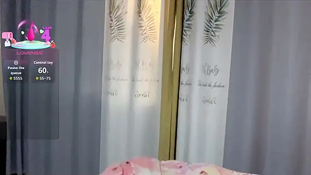 Snapshot of lisaminmin chatting on 01/07/26, 12:02 lisaminmin online show from 01/07/26, 12:02