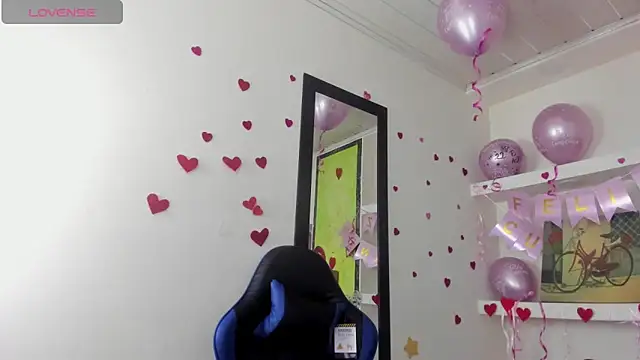 ashley-17 online show from 02/22/26, 05:19