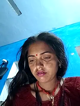 Snapshot of Mahima_rani34 chatting on 02/14/26, 11:45 Mahima rani34 online show from 02/14/26, 11:45