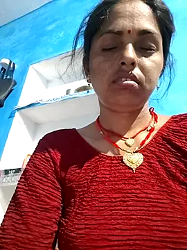 Snapshot of Mahima_rani34 chatting on 02/24/26, 11:14 Mahima rani34 online show from 02/24/26, 11:14