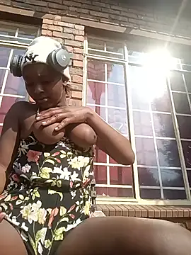 ShyNaughtyBabe online show from 05/19/26, 11:27