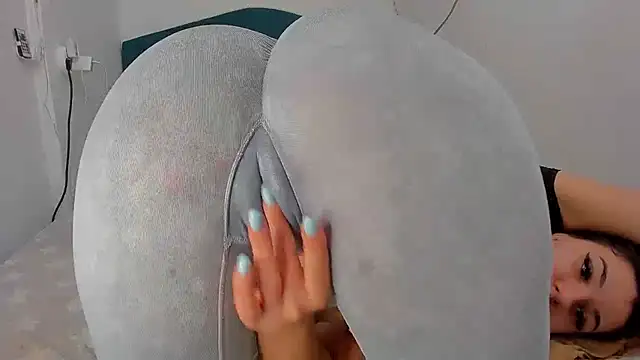 RedAssHottie online show from 02/08/25, 10:07