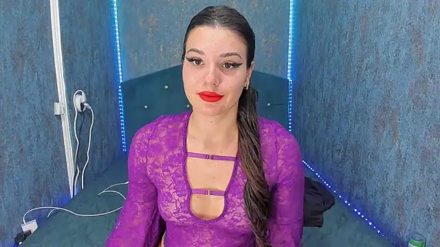 RedAssHottie online show from 09/14/25, 03:05