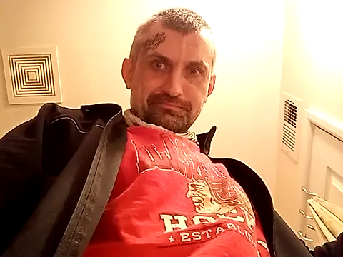 Snapshot of ViciouzzD chatting on 02/21/26, 09:38 ViciouzzD online show from 02/21/26, 09:38