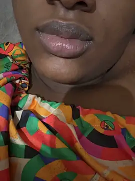 amorasecy online show from 02/04/26, 08:53