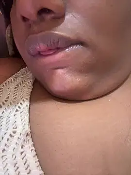 amorasecy online show from 04/18/26, 07:07