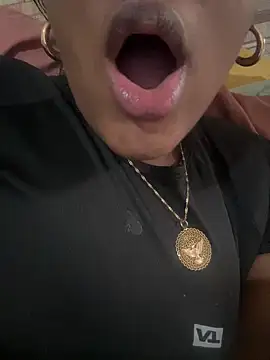 amorasecy online show from 07/14/26, 04:13