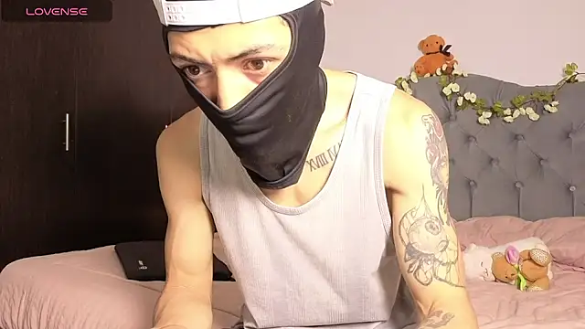 cute emmma online show from 04/26/26, 11:08