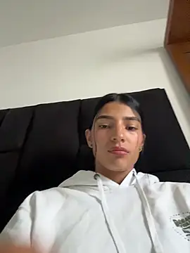 Ema Rose  online show from 02/13/26, 08:38