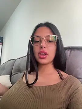 Snapshot of jujuarantes__2026 chatting on 02/23/26, 11:51 jujuarantes 2026 online show from 02/23/26, 11:51