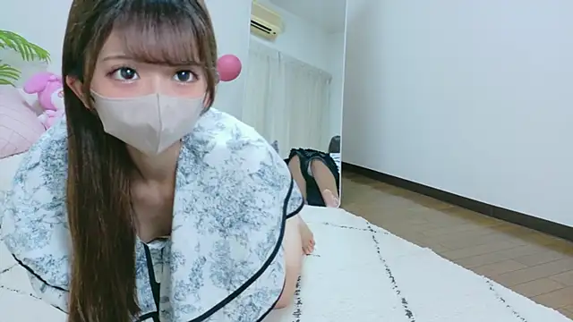 Snapshot of Kiki-jpn chatting on 06/25/26, 06:07 Kiki-jpn online show from 06/25/26, 06:07