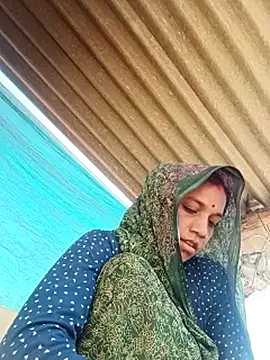 Karishma singh online show from 03/08/26, 02:04