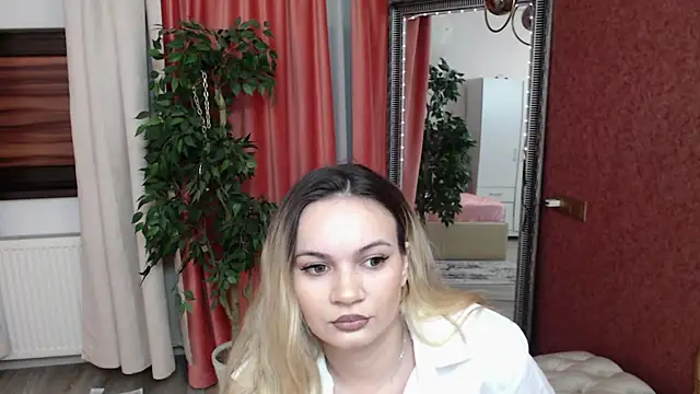 Snapshot of DaliaHaven chatting on 01/13/26, 08:36 DaliaHaven online show from 01/13/26, 08:36