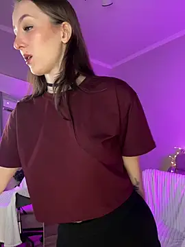 LuxBrunette  online show from 04/07/26, 05:08