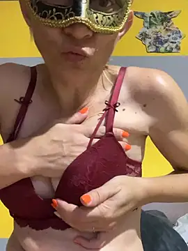 SexyMamiVee online show from 07/18/26, 05:39