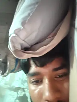 Snapshot of badaa_lund chatting on 04/05/26, 09:39 badaa lund online show from 04/05/26, 09:39