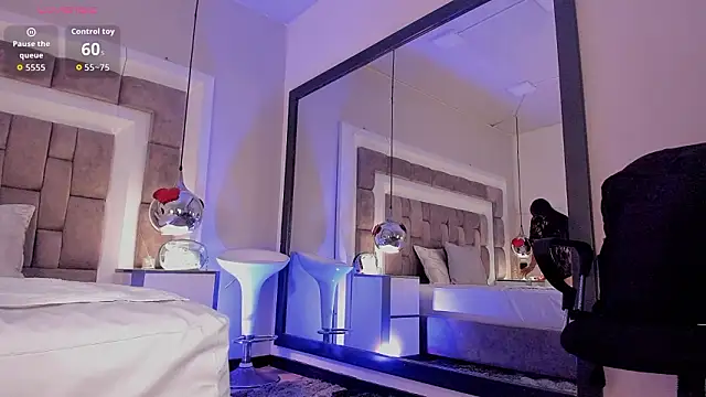 ElenaWatsonn online show from 02/27/26, 08:31