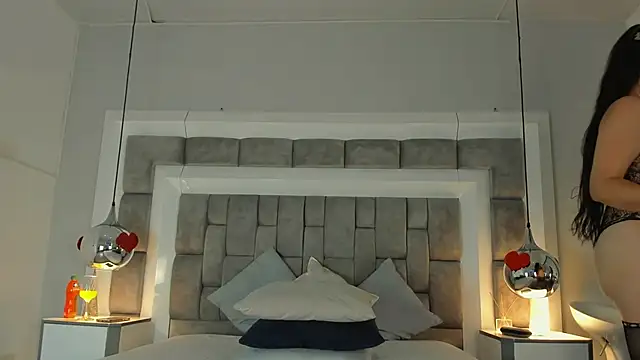 ElenaWatsonn online show from 03/07/26, 08:06