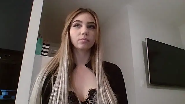 TeenLily online show from 02/02/26, 07:56