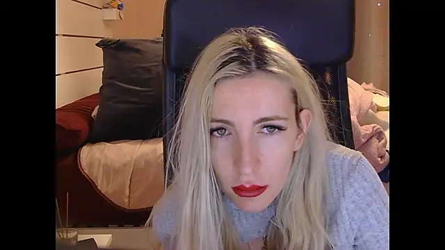 BarbieBlondieGirl online show from 01/16/26, 05:39