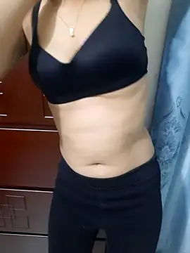 Muniyaislam online show from 02/25/26, 03:32