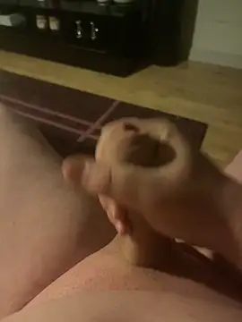 privatdue23 online show from 12/22/25, 01:35