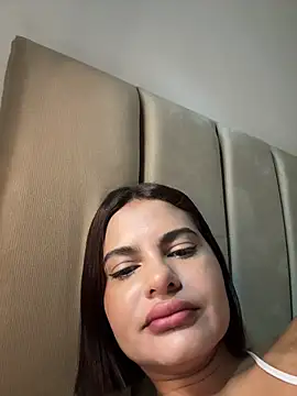 Irina Velvett online show from 04/19/26, 02:55