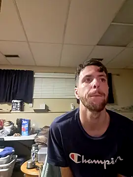 HungGuy1999 online show from 12/22/25, 04:42