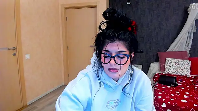 NayaNoirX online show from 03/05/26, 07:21