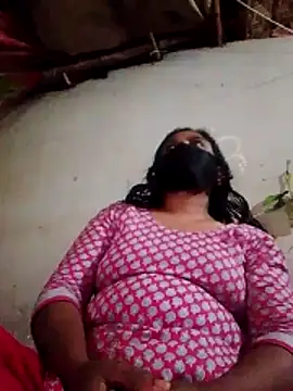 Hot Sweety02 online show from 03/27/26, 10:04