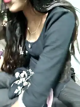 Yours-Zeenat online show from 03/01/26, 10:06