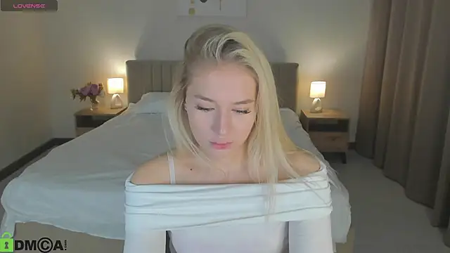 ChloeAlba online show from 01/13/26, 03:56