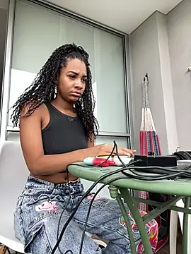 Snapshot of _keylafisher_ chatting on 02/24/26, 07:01 keylafisher online show from 02/24/26, 07:01