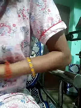 Puja 1230 online show from 06/23/26, 02:53