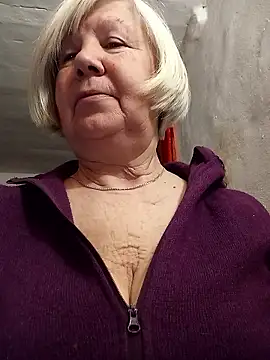 Snapshot of KlaudiaDarling chatting on 01/14/26, 08:47 KlaudiaDarling online show from 01/14/26, 08:47