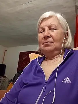 KlaudiaDarling online show from 03/12/26, 03:40