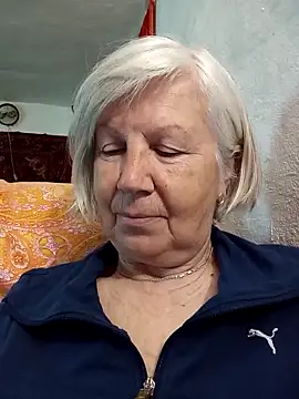 KlaudiaDarling online show from 04/02/26, 08:12